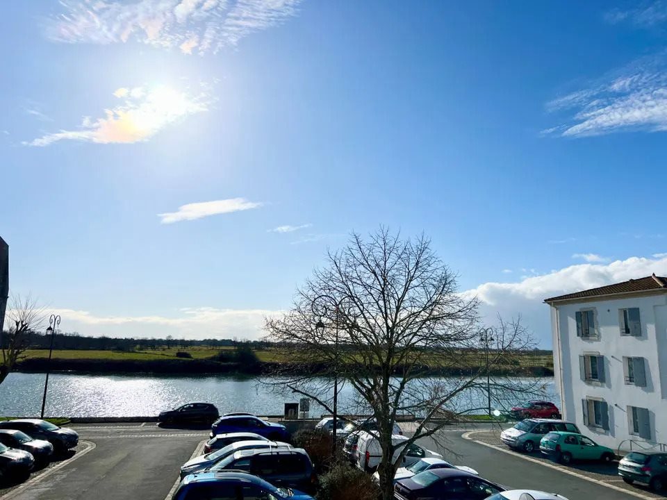 Appartement à louer, 141m², Tonnay-Charente
