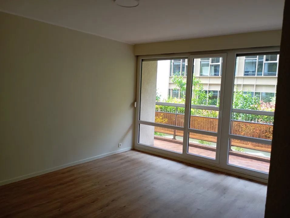 Appartement à louer, 47m², Bron