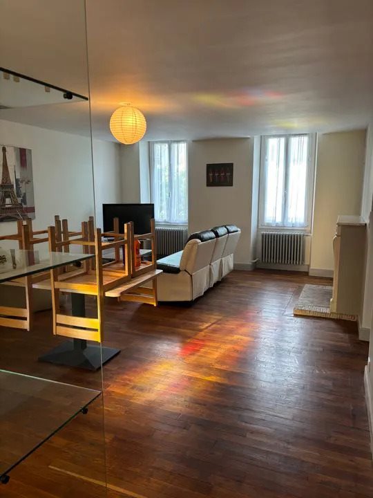 Appartement à louer, 120m², Vierzon