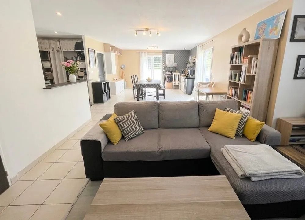 Maison à louer, 102m², Elven