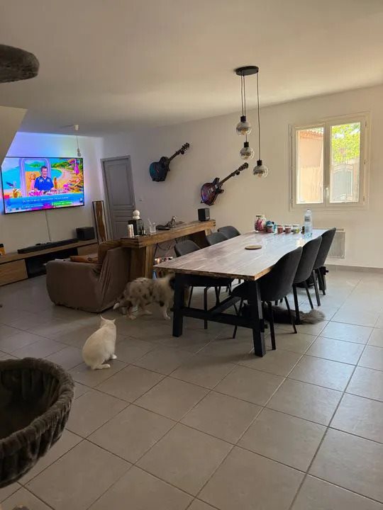 Maison à louer, 106m², Cuers