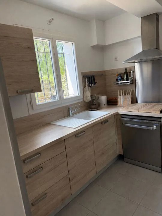 Maison à louer, 106m², Cuers