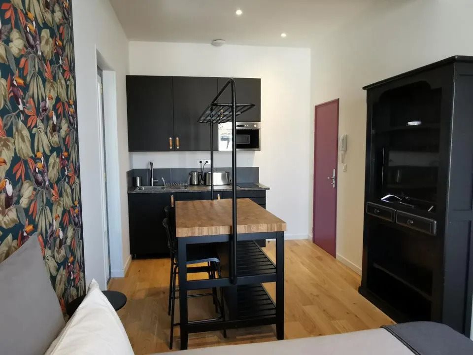 Appartement à louer, 18m², Sète