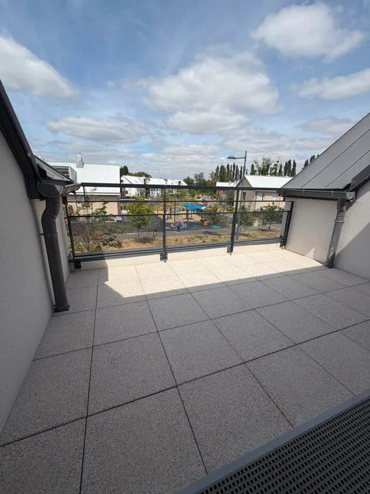 Appartement à louer, 135m², Serris