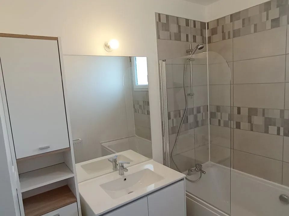 Maison à louer, 83m², Escoville