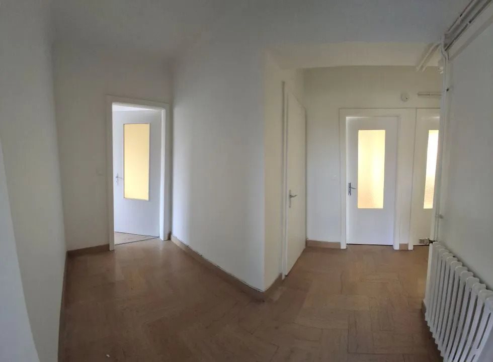Appartement à louer, 77m², Hettange-Grande
