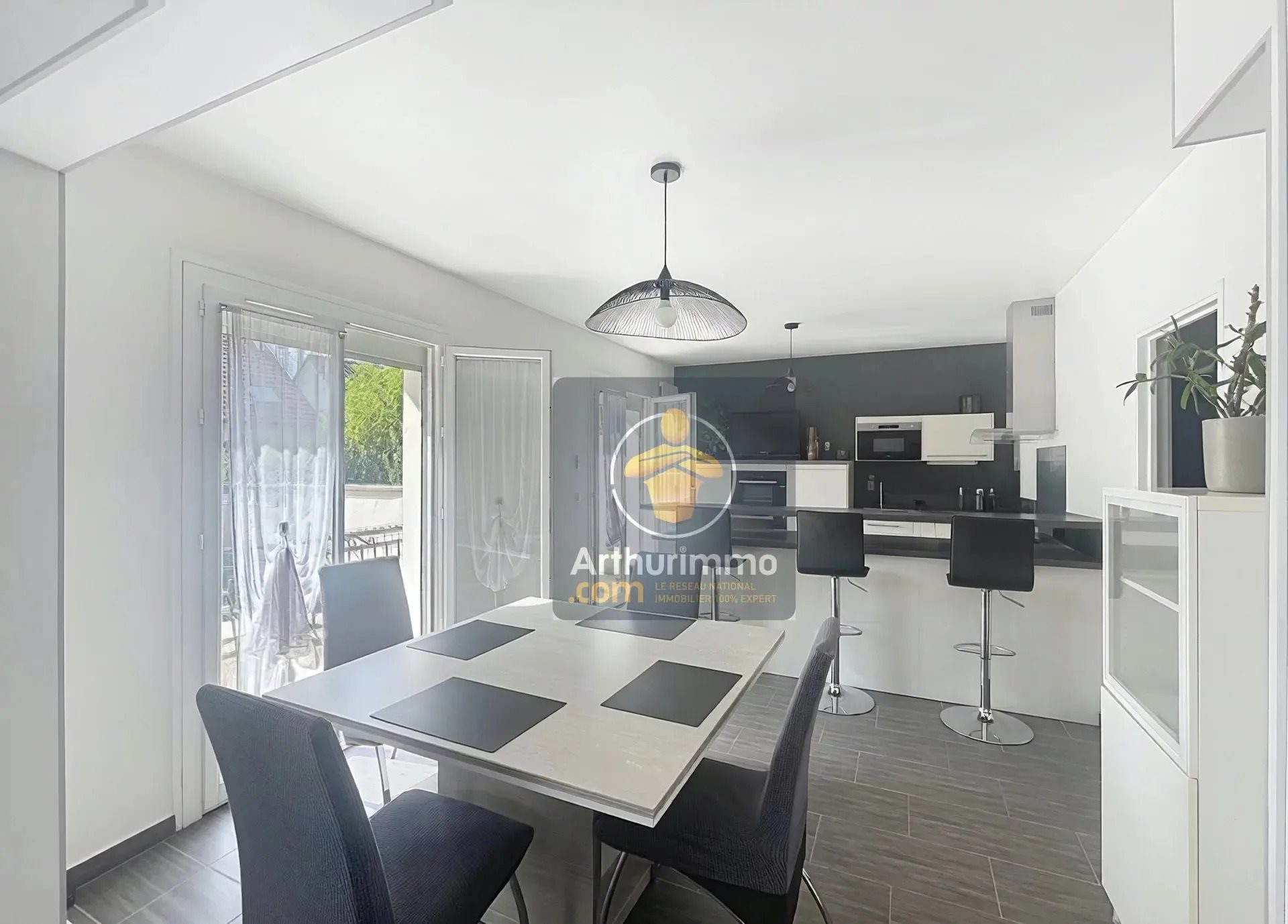 Maison à vendre, 144m², Ormesson-sur-Marne