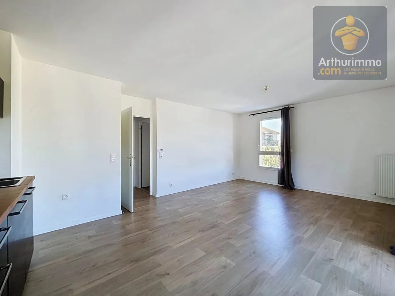 Appartement à vendre, NaNm², Santeny