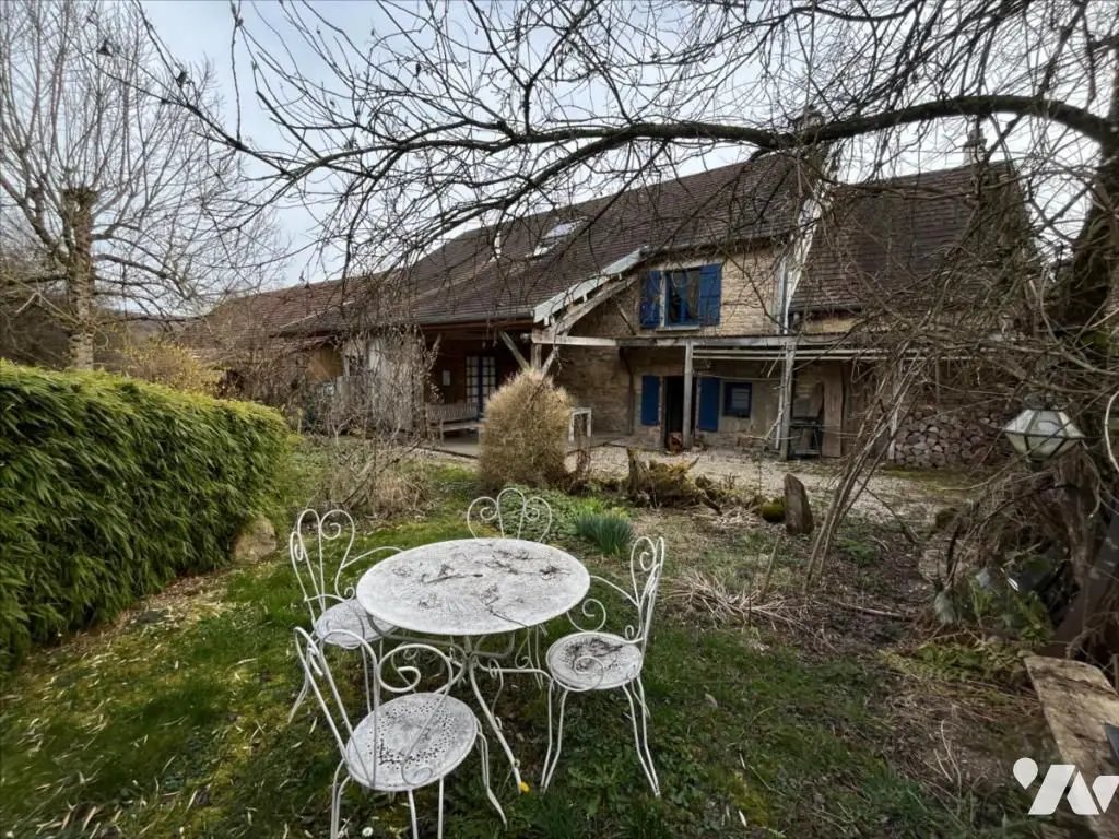 Maison à vendre, 160m², Sombernon