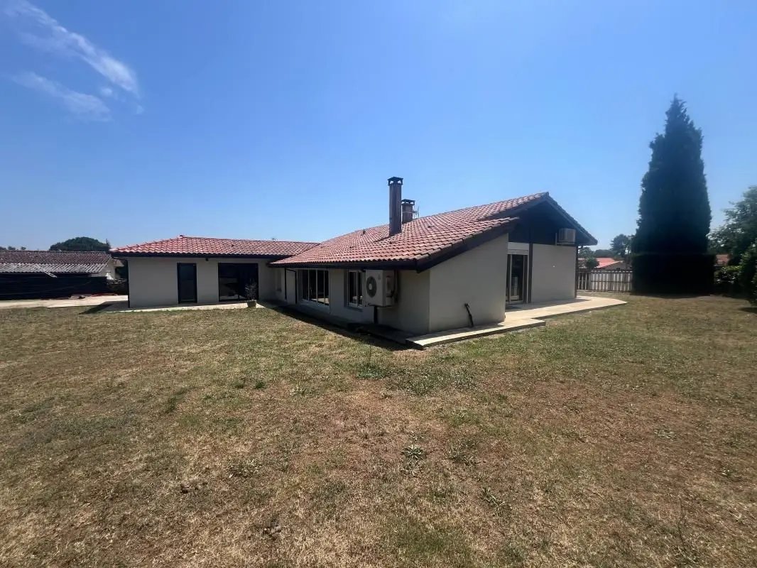 Maison à vendre, 146m², Sarbazan
