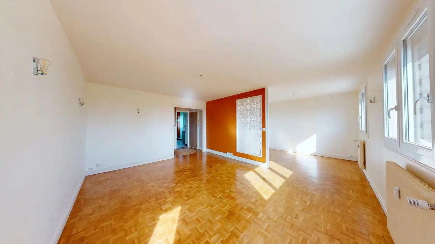 Appartement à vendre, 81m², Luisant