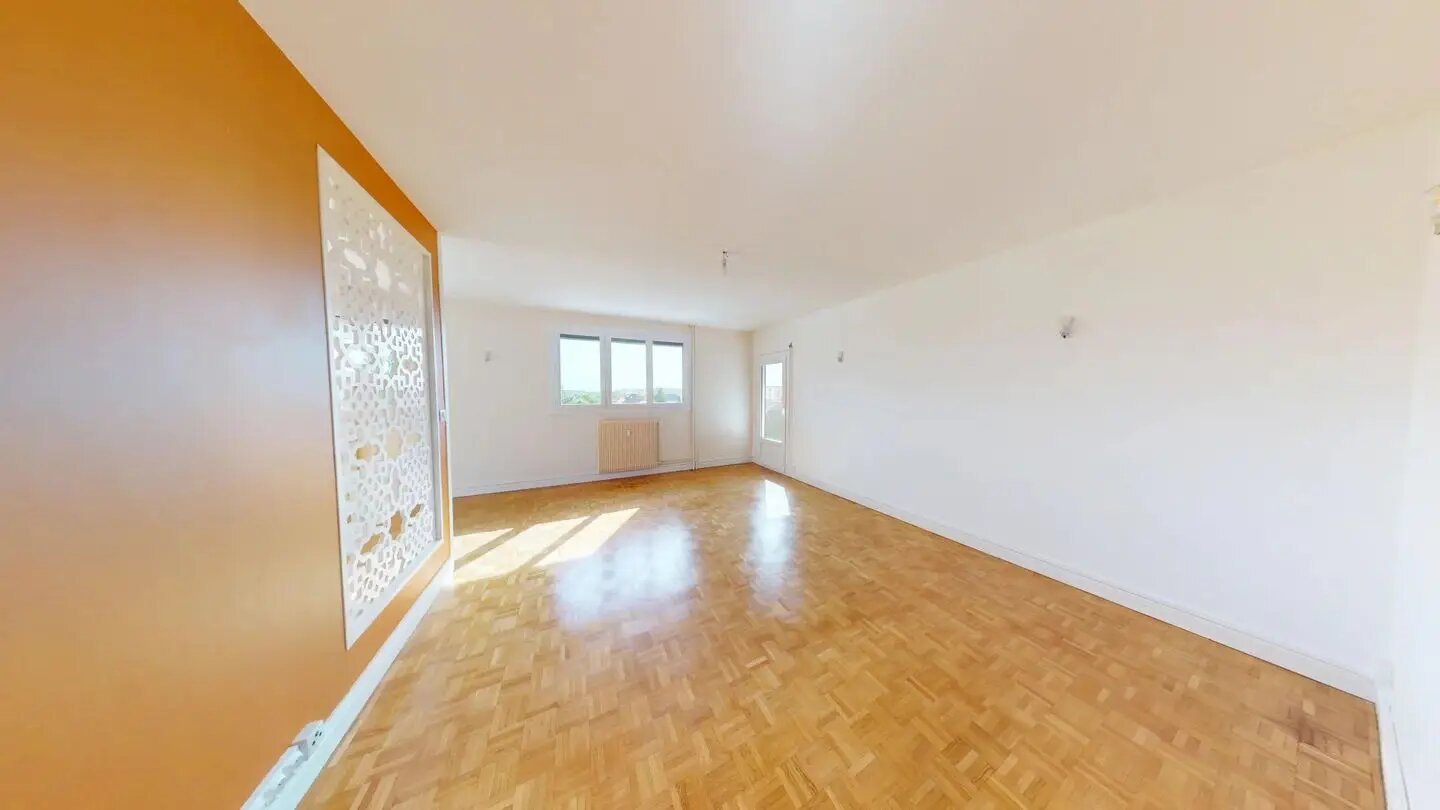 Appartement à vendre, 81m², Luisant