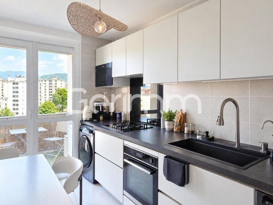 Appartement à louer, 69m², Échirolles