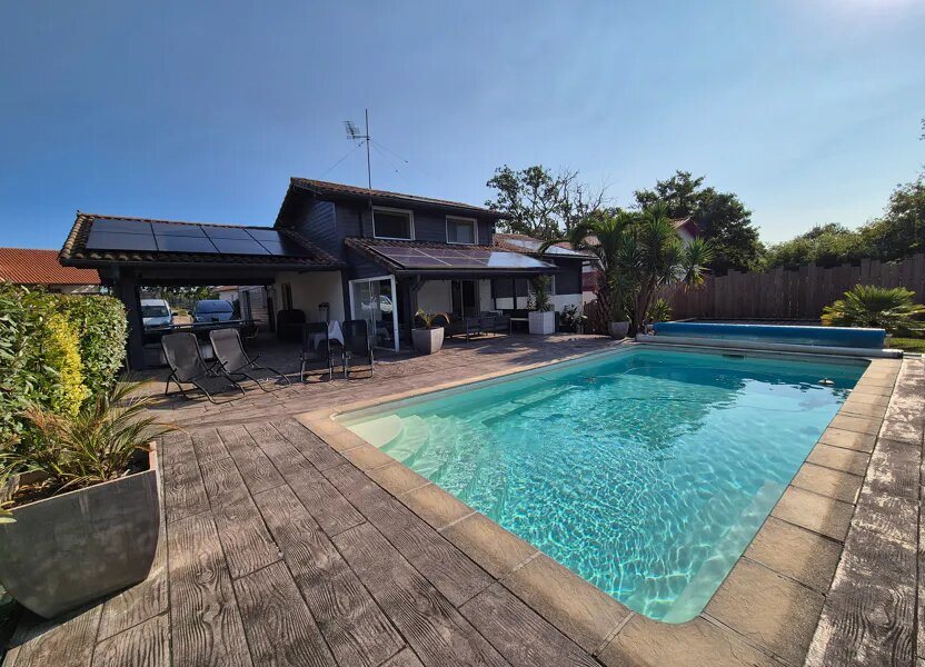 Maison à vendre, 140m², Urcuit