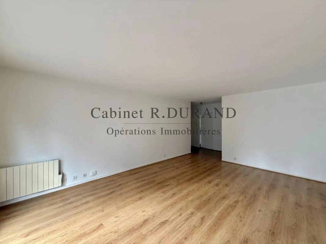 Appartement à louer, 89m², Courbevoie