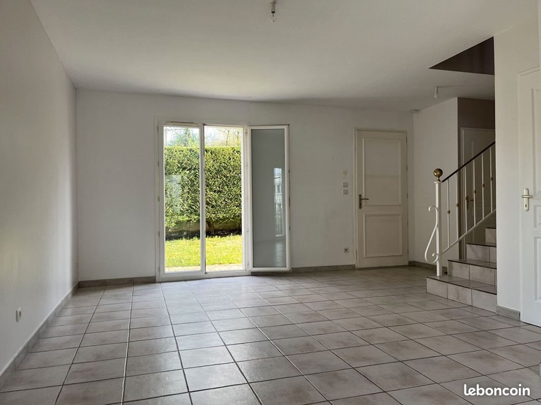 Maison à louer, 125m², Fontaines-sur-Saône
