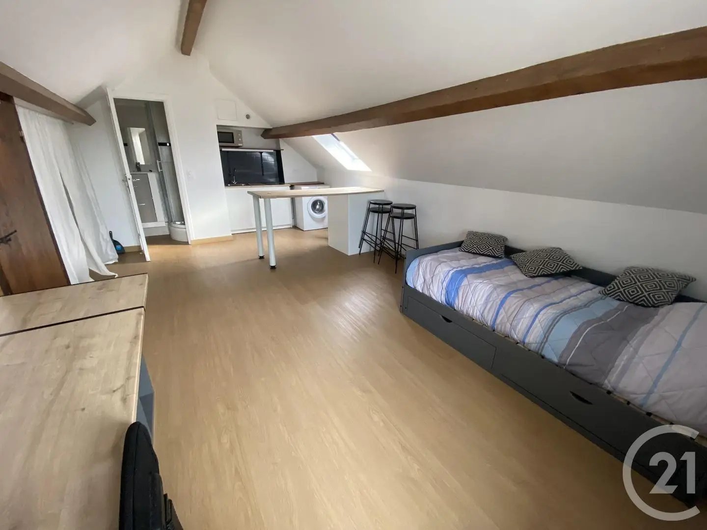 Appartement à louer, 16m², Cergy