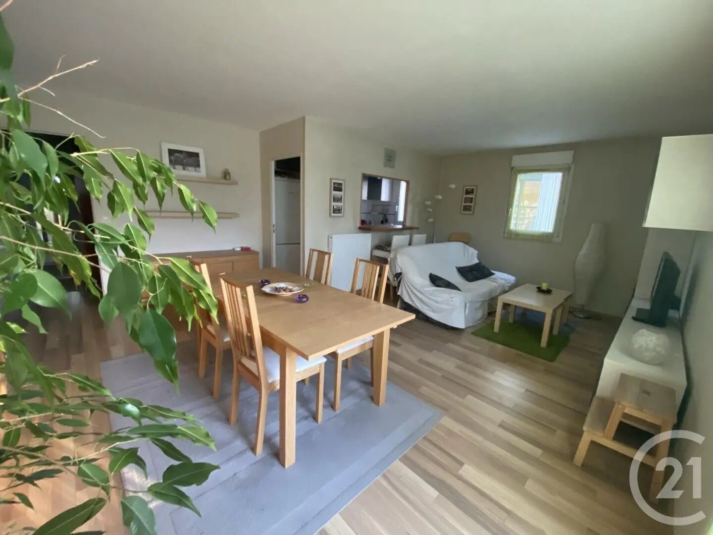 Appartement à louer, 52m², Cergy