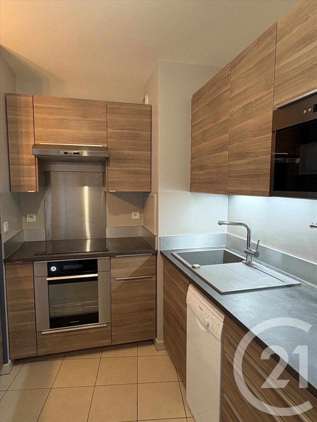 Appartement à louer, 46m², Cergy