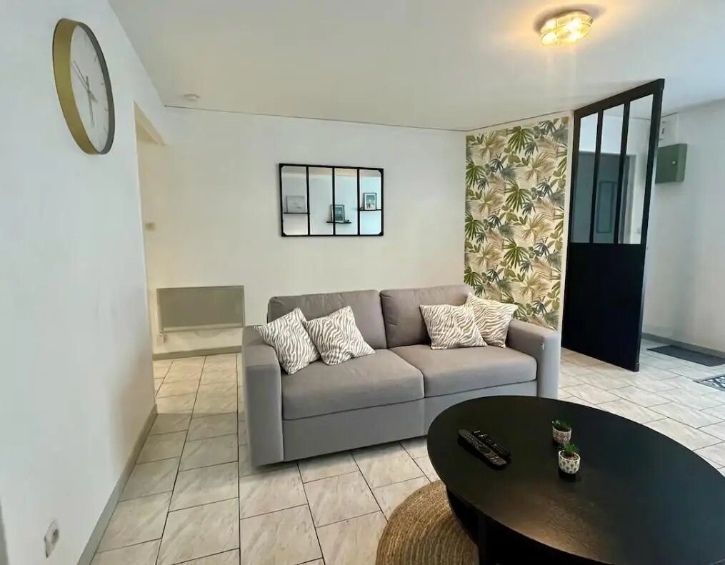 Appartement à louer, 82m², Rochefort