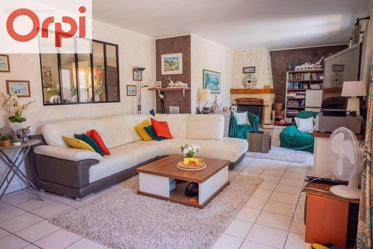 Maison à vendre, 158m², Vergeroux