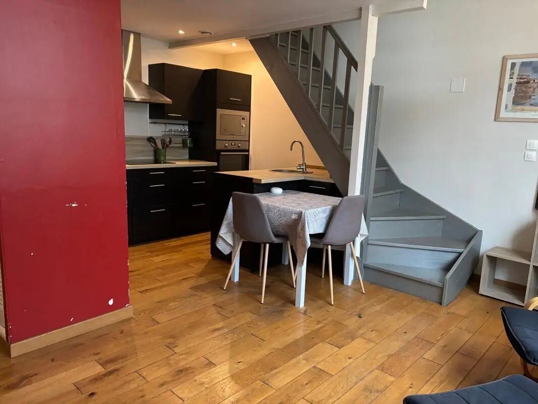 Appartement à louer, 45m², Rochefort