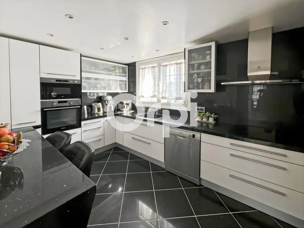 Maison à vendre, 148m², Limay