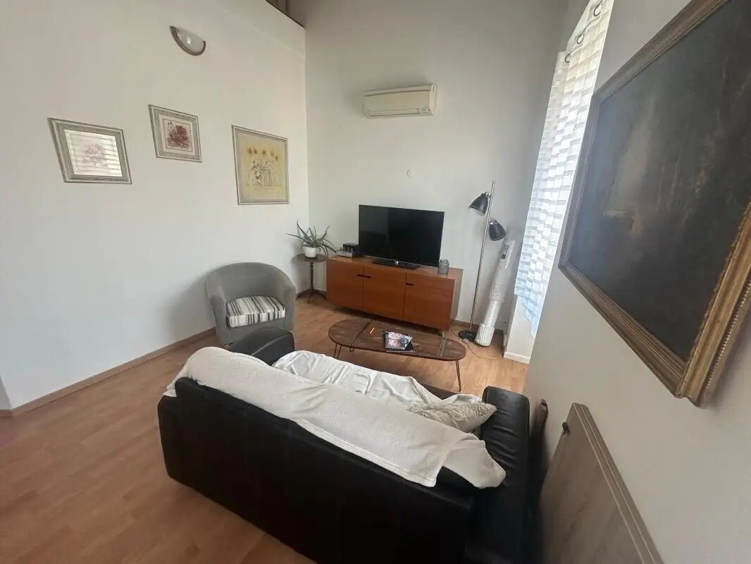 Appartement à louer, 37m², Nîmes