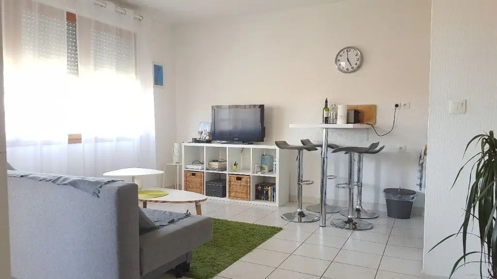 Appartement à louer, 34m², Lunel