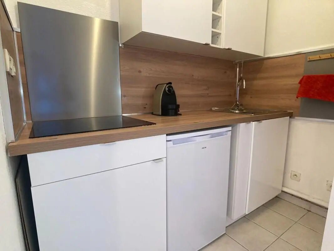 Appartement à louer, 28m², Lunel
