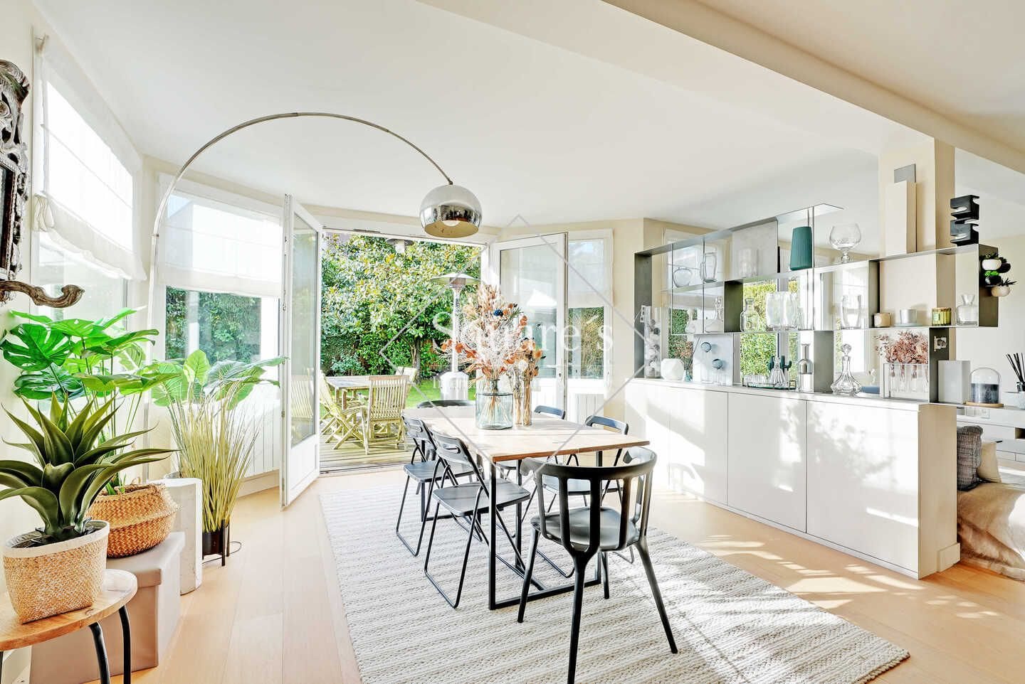 Maison à vendre, 253m², Garches