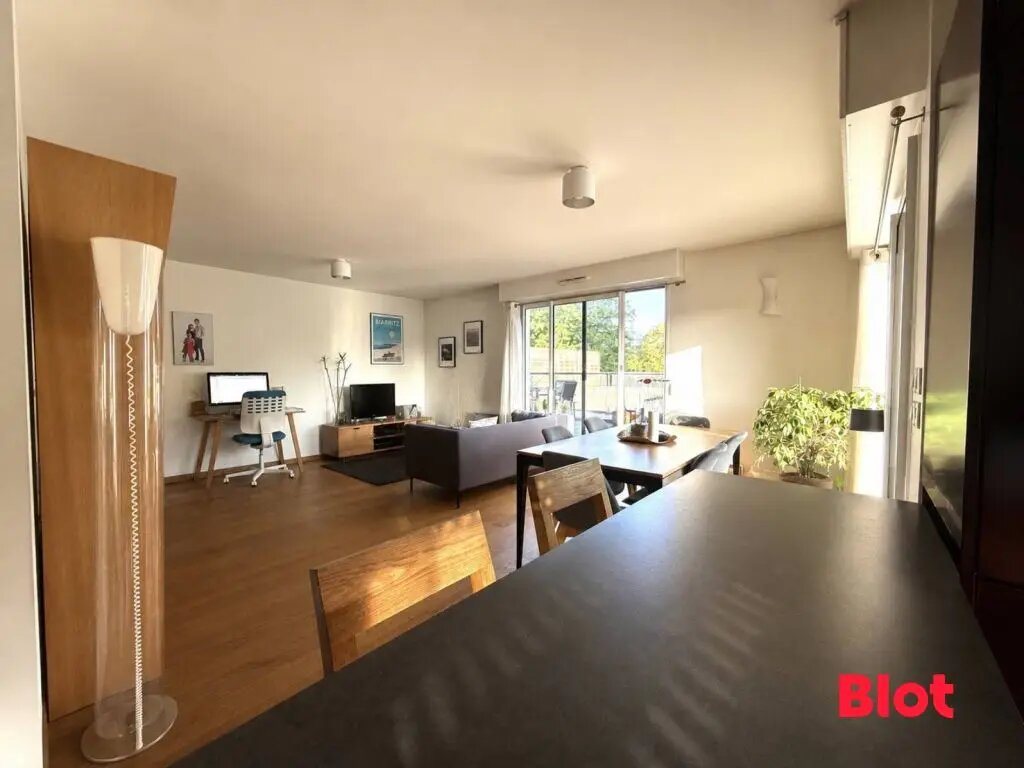 Appartement à vendre, 76m², Cesson-Sévigné