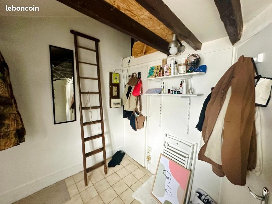 Appartement à louer, 11m², Paris 10ème