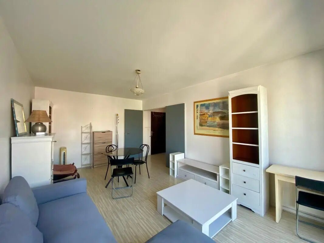 Appartement à louer, 45m², Paris 17ème