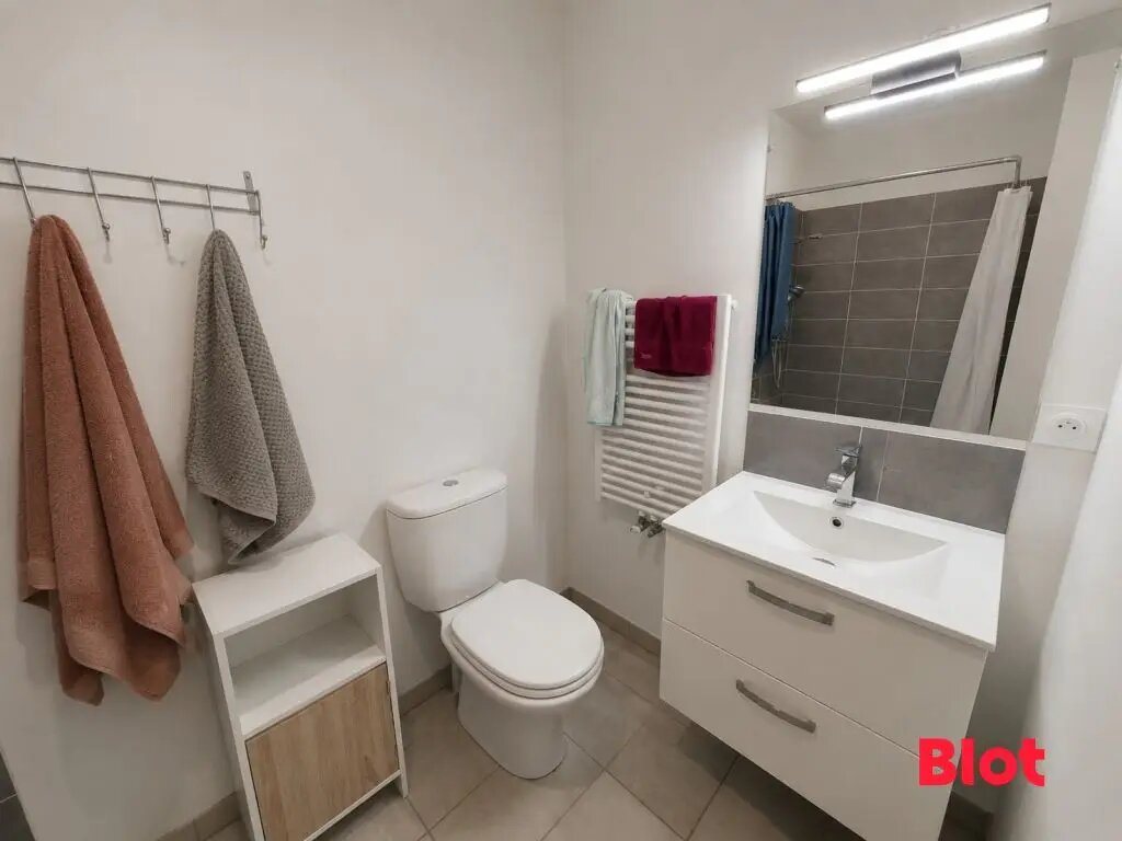 Maison à louer, 104m², Montreuil-le-Gast