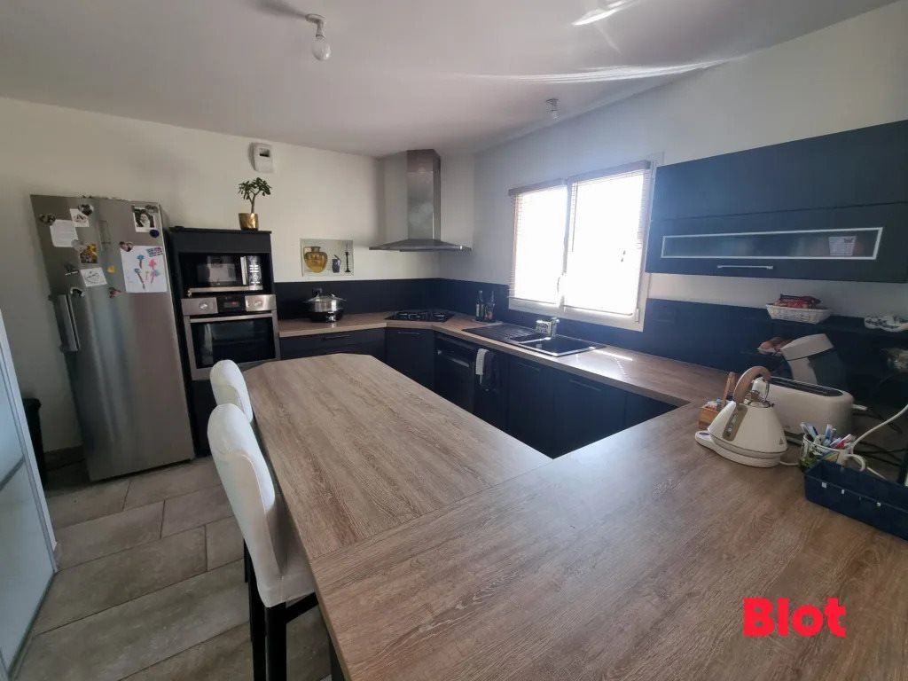 Maison à vendre, 129m², Gévezé