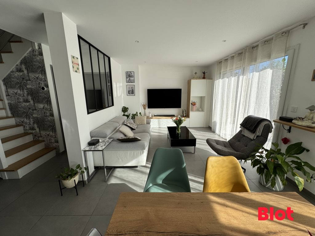 Maison à vendre, 103m², Gévezé