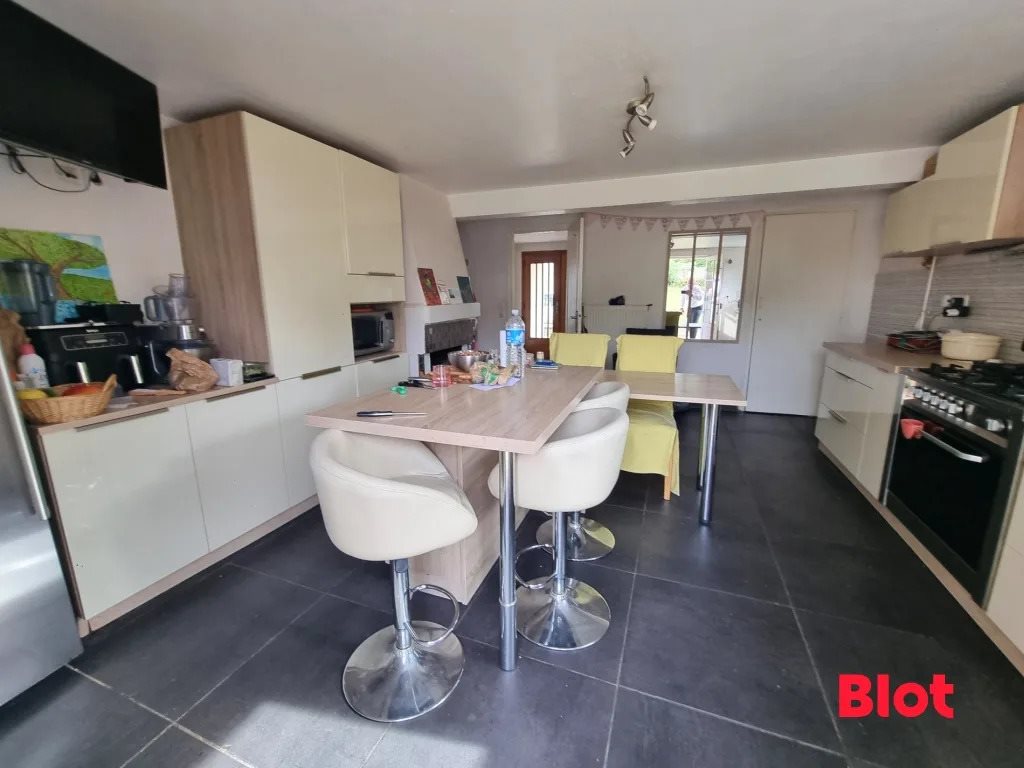 Maison à vendre, 200m², La Mézière