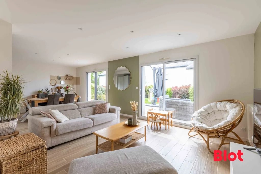 Maison à vendre, 121m², Gévezé