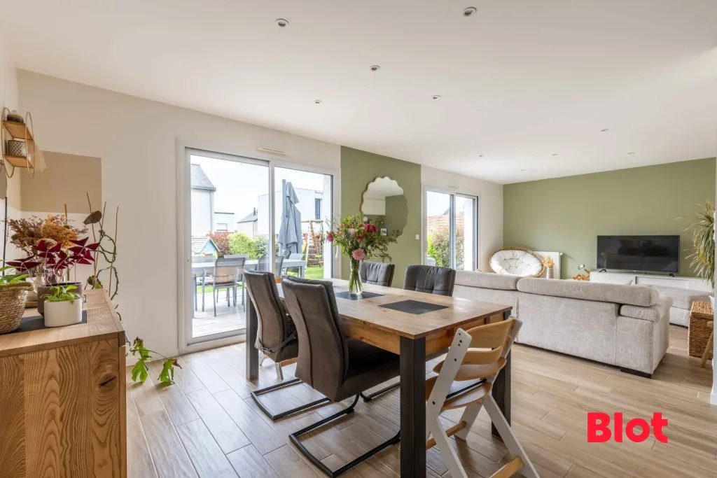 Maison à vendre, 121m², Gévezé