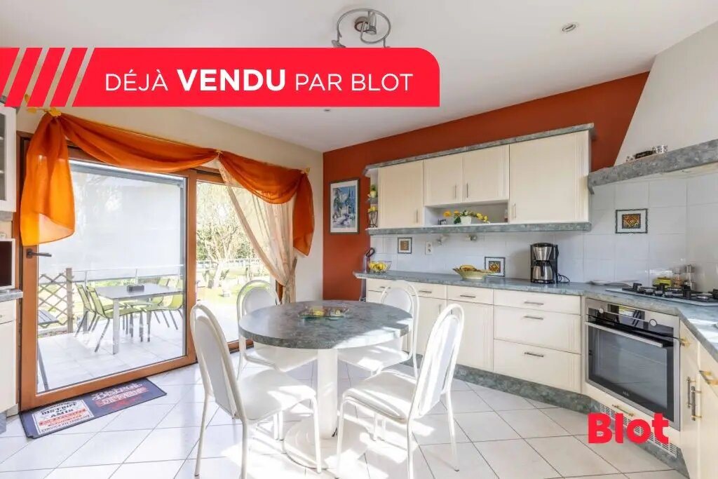 Maison à vendre, 113m², Montreuil-le-Gast