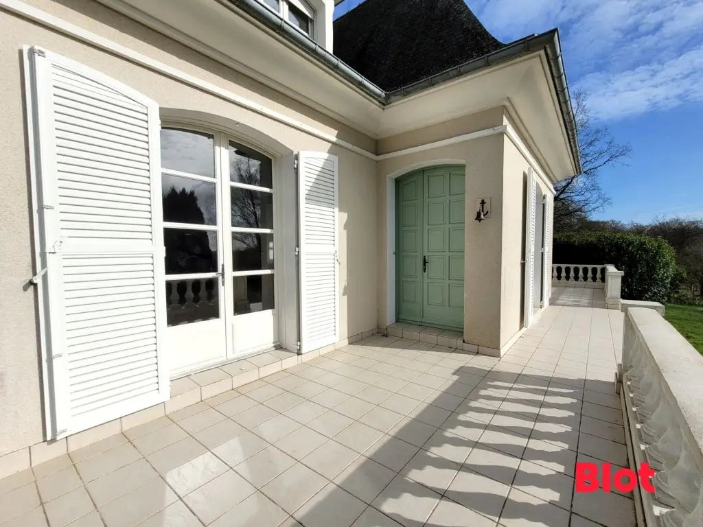 Maison à louer, 182m², Vignoc