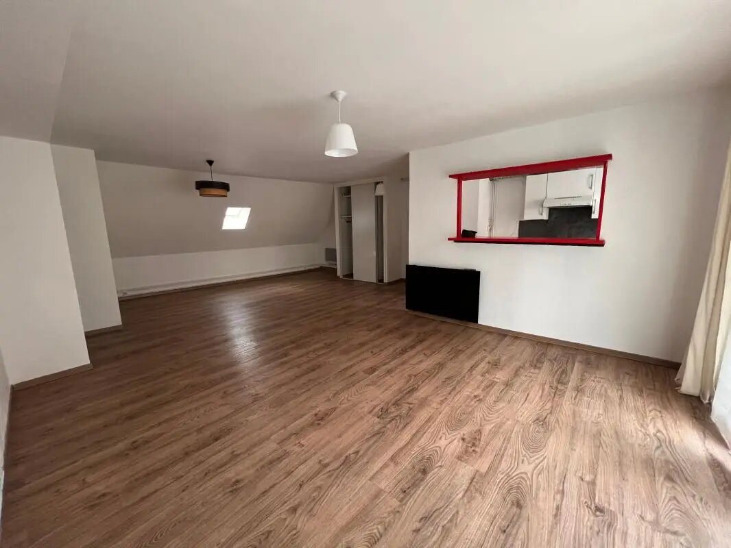 Appartement à louer, 79m², Douai