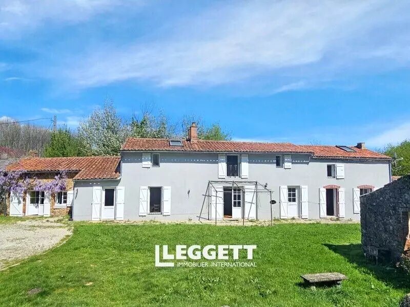 Maison à vendre, 203m², Pouzauges