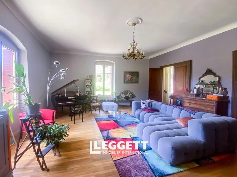 Maison à vendre, 464m², Uzerche