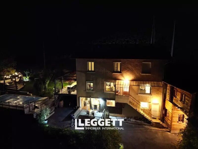 Maison à vendre, 350m², Saint-Didier-sur-Beaujeu