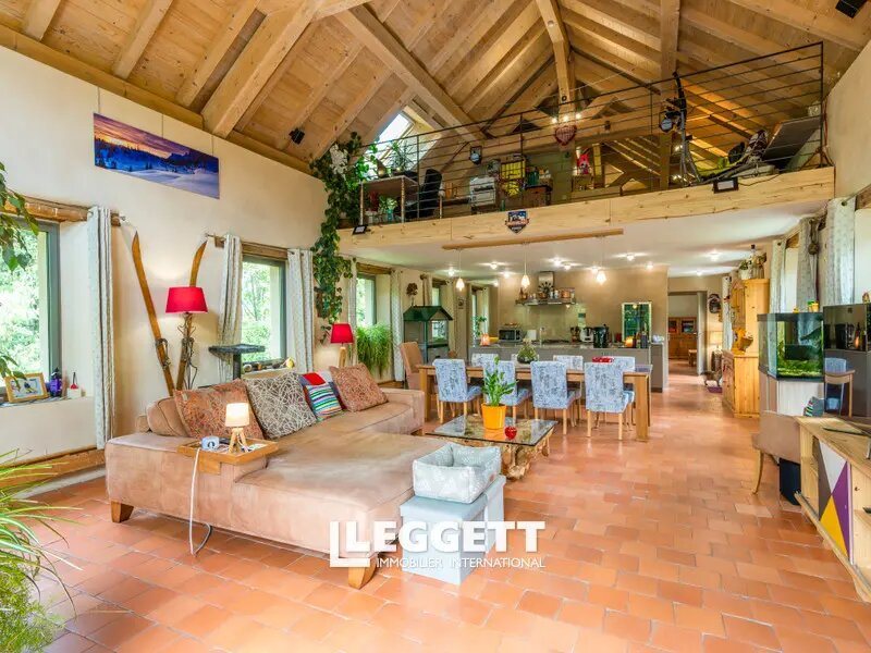 Maison à vendre, 390m², Sallanches