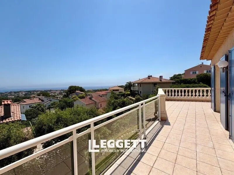 Maison à vendre, 261m², Fréjus