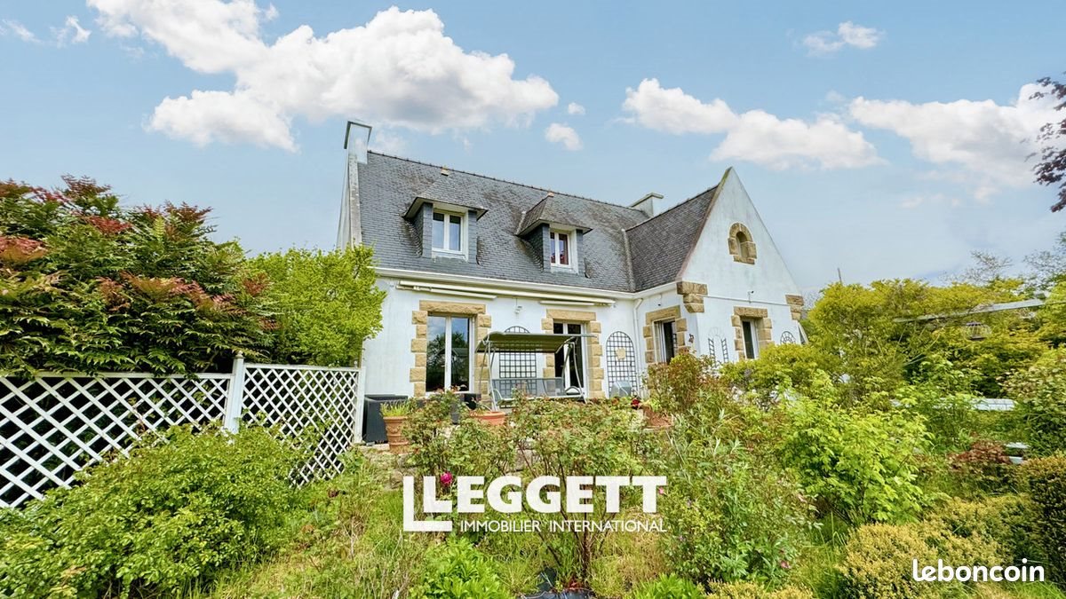 Maison à vendre, 164m², Spézet