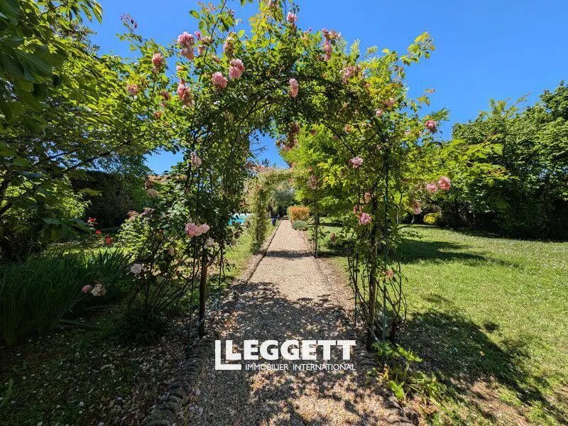 Maison à vendre, 404m², Barbezieux-Saint-Hilaire